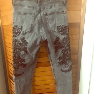 Top Shop embroidered jeans